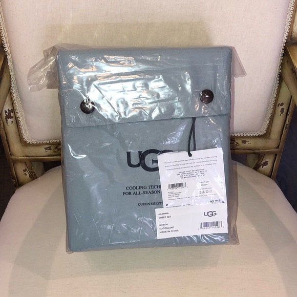 UGG Bedding Nwt Ugg Cooling Technology Alahna Succulent Queen Sheet Set Poshmark